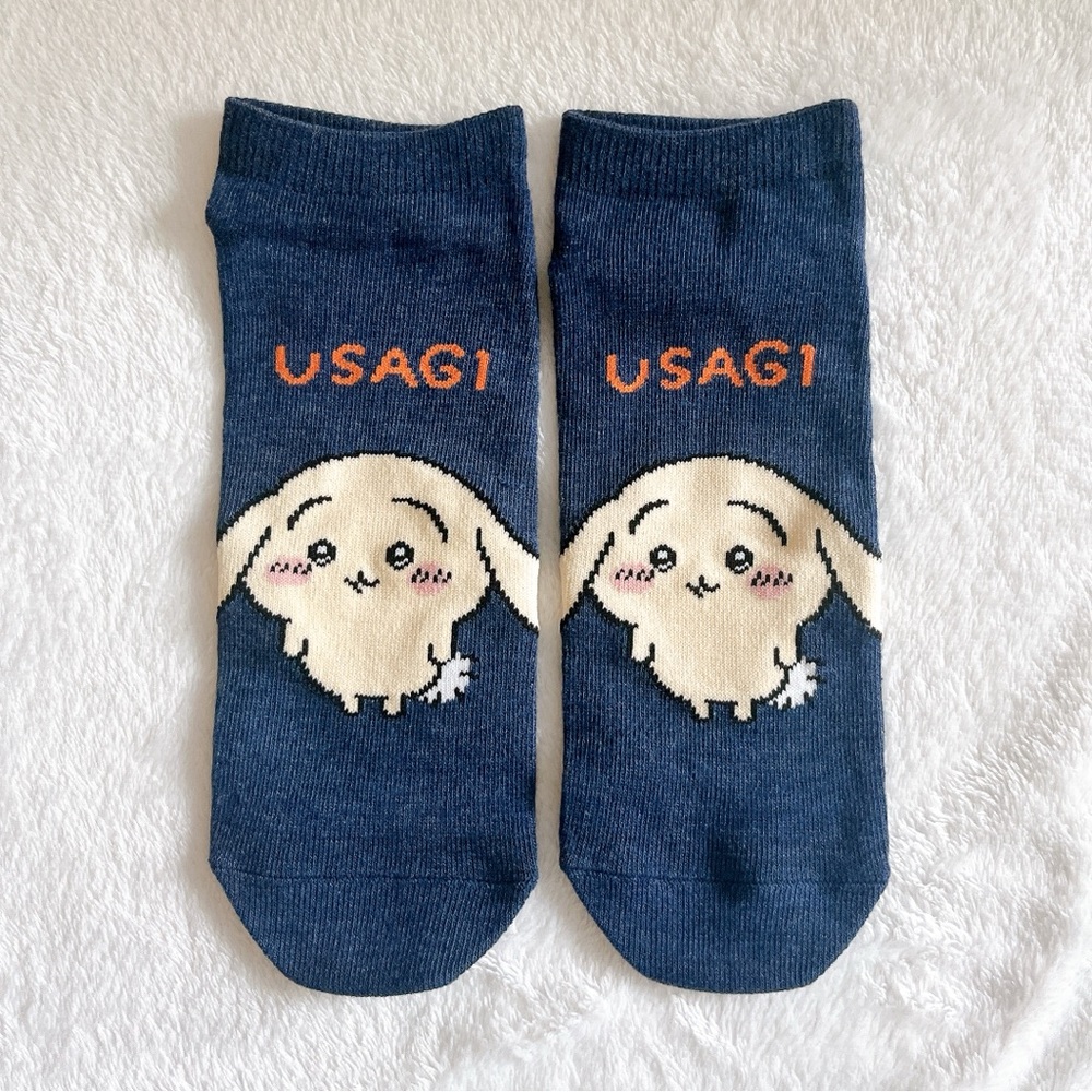 NWOT nagano chiikawa usagi taremimi socks in navy blue